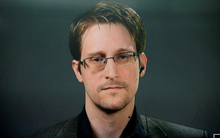 Nga gia hạn lưu trú cho ông Snowden