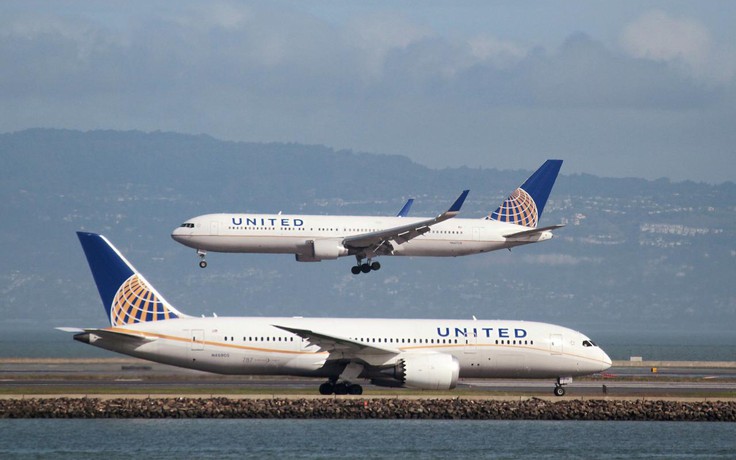 United Airlines cho khách lên nhầm chuyến bay