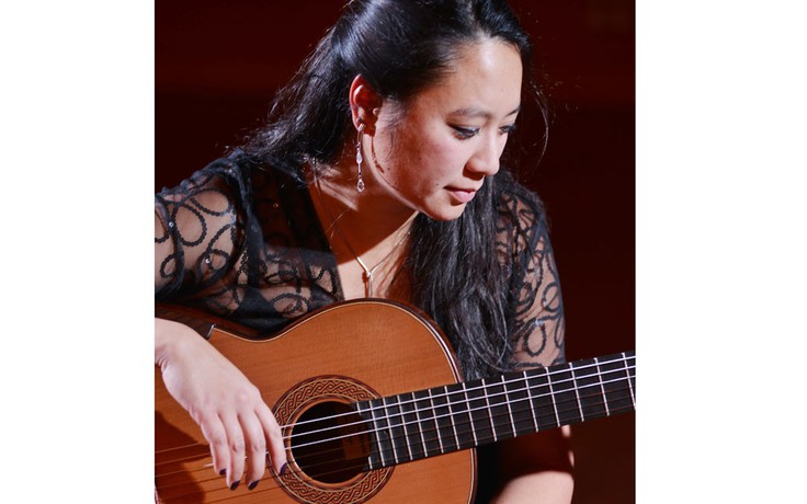Hòa nhạc với nghệ sĩ guitar Nguyễn Thanh Hằng