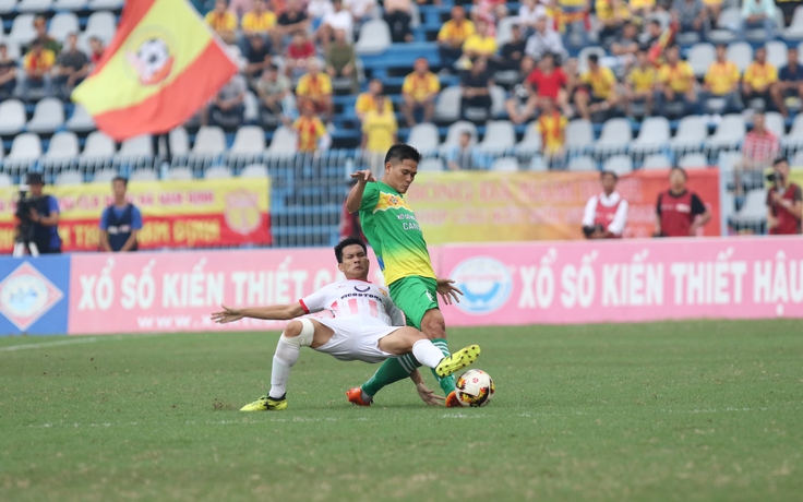 Kết thúc V-League 2018: Cần Thơ xuống hạng, Nam Định đi play-off