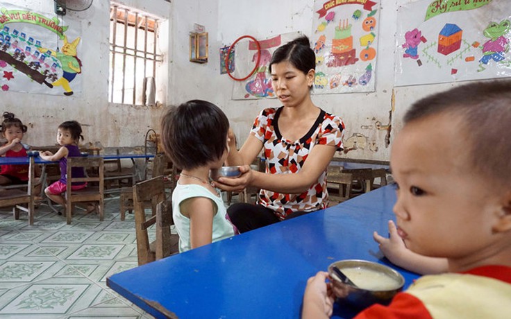 Hiệu trưởng trường mầm non chỉ đạo giáo viên cắt xén 1.746 suất ăn của trẻ