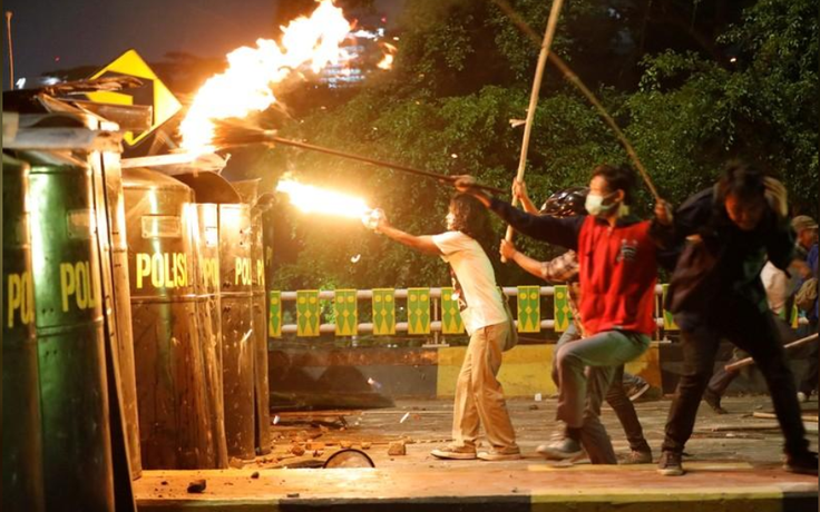 Lo ngại về biểu tình ở Indonesia