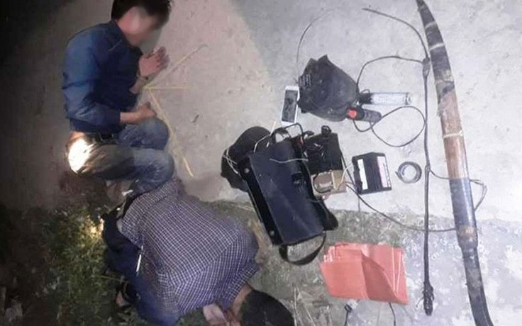 Gia Lai: Dân làng vây đánh nhóm trộm chó, 1 người bị đánh chết