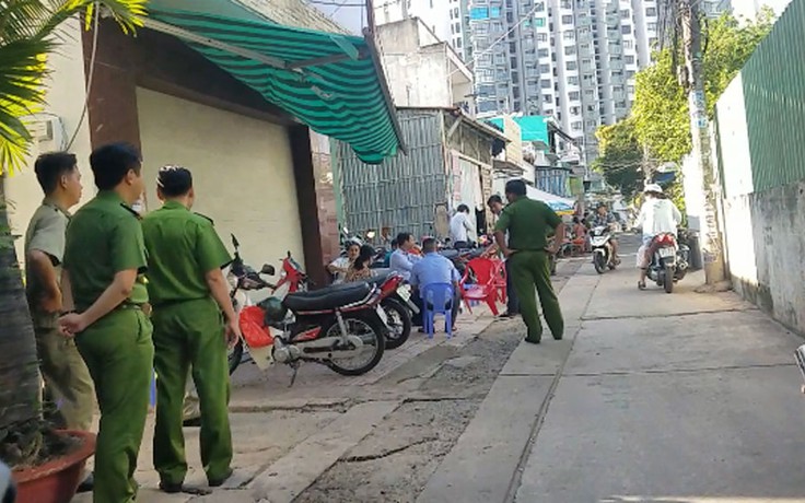 Cháy nhà trọ tại Q.Tân Phú: Người vợ bỏng nặng, đã tử vong
