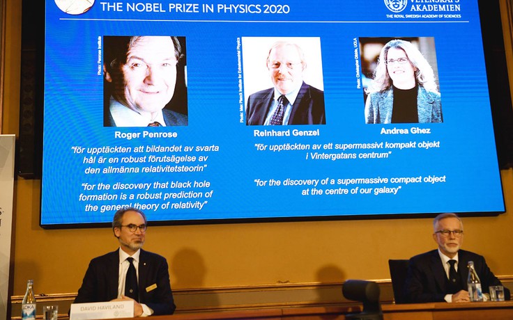 Nobel Vật lý trao cho nghiên cứu về hố đen