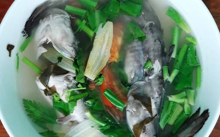 Thanh mát canh chua cá ngát
