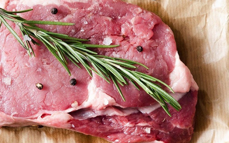 Chuyên gia: 6 nhóm người không nên ăn thịt đỏ