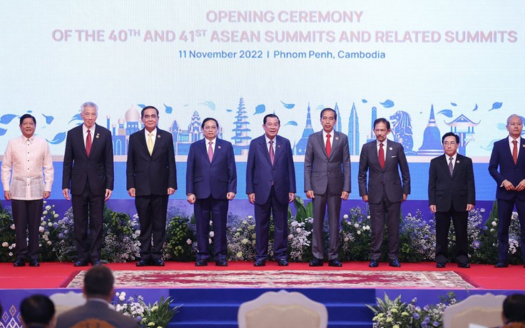ASEAN cần bản lĩnh với các vấn đề nóng
