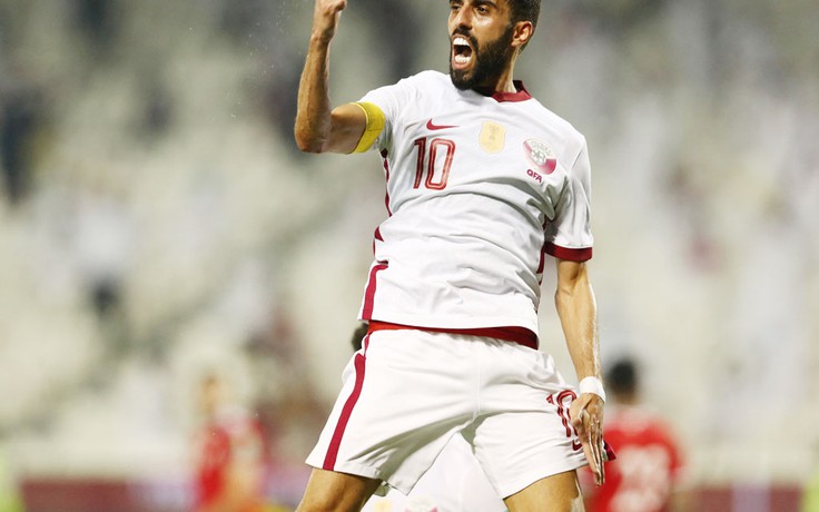 Qatar vs Ecuador: 'The Maroon' tận hưởng những thử thách