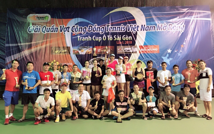 Hơn 450 tay vợt tham dự giải Tennis Cộng đồng Việt Nam