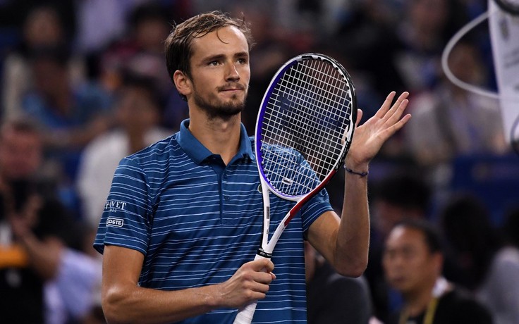 Medvedev đối đầu với Zverev ở chung kết giải Thượng Hải Masters 2019