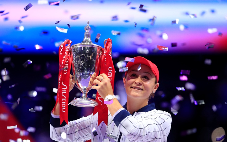 Số 1 thế giới lần đầu đăng quang giải quần vợt WTA Finals