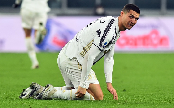 Kết quả Serie A, Juventus 1-1 Atalanta: Ronaldo sút hỏng penalty!