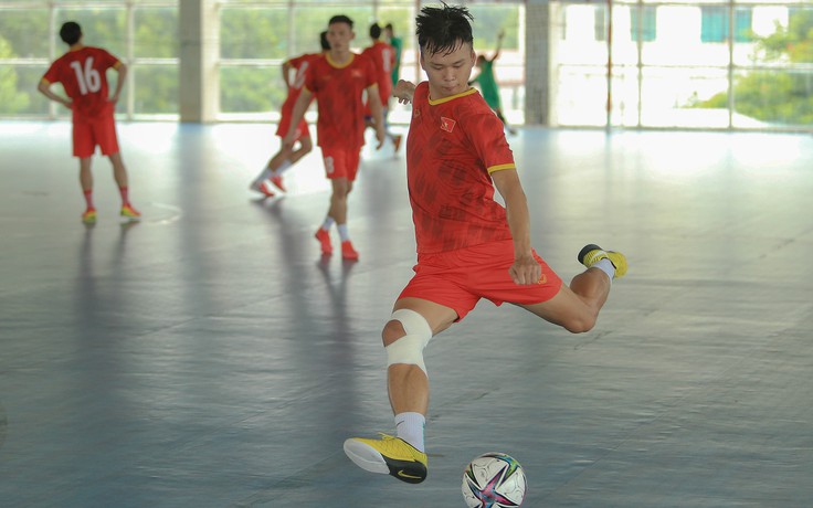 Tuyển futsal Việt Nam rèn ‘Tấn công power-play và phòng ngự power-play’