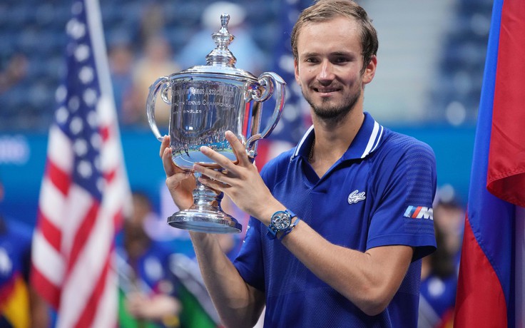 Vì sao hai nhà vô địch Mỹ mở rộng Medvedev và Raducanu rút lui khỏi Kremlin Cup?