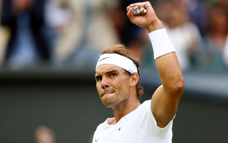 Ngả mũ thán phục trước tinh thần thi đấu của huyền thoại Nadal