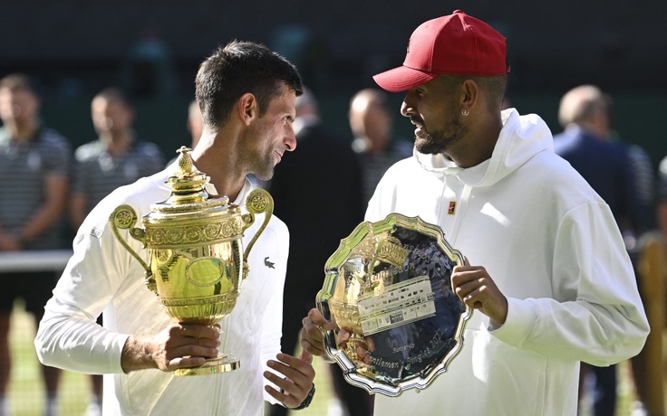 Djokovic từ chối đi 'hộp đêm' với Kyrgios sau chiến thắng tại Wimbledon