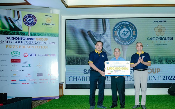 1 tỉ đồng từ thiện từ giải golf Saigontourist Group