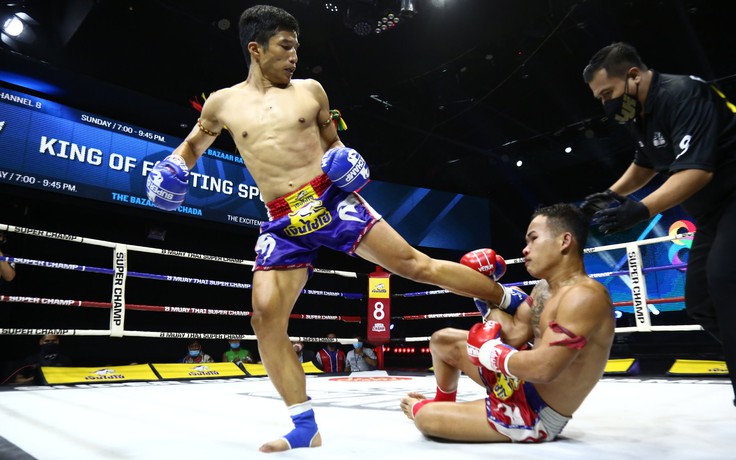 Võ sĩ Muay Trương Cao Minh Phát thắng cả 2 trận knock-out trên đất Thái