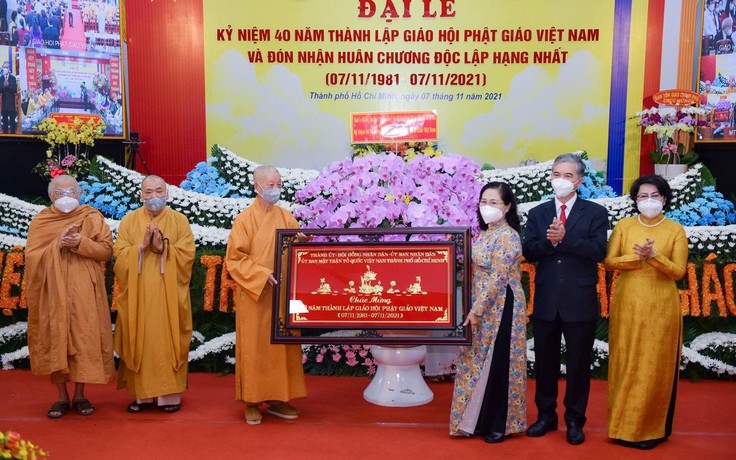 Lãnh đạo TP.HCM chúc mừng 40 năm thành lập Giáo hội Phật giáo Việt Nam