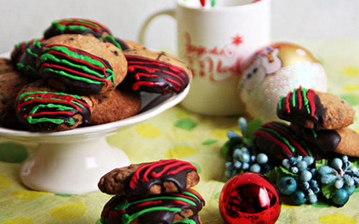 Đón Noel với bánh quy chocolate chip rực rỡ sắc màu