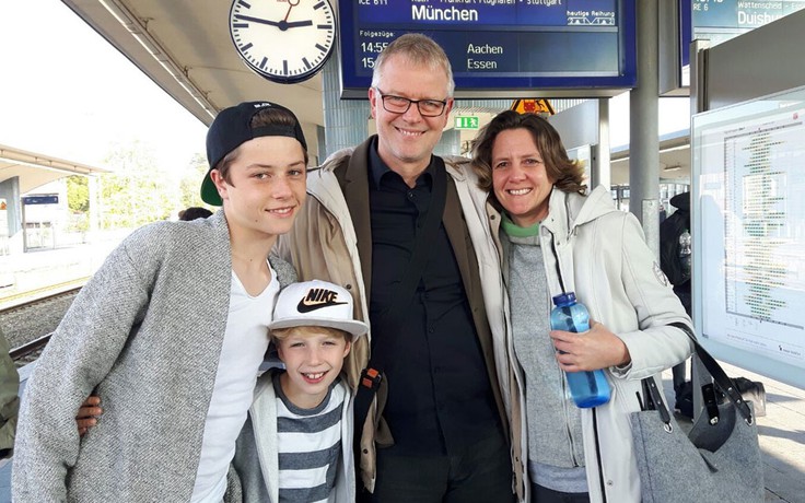 Ngôi sao bóng đá Đức lần đầu đến VN: Gia đình tôi đều theo nghiệp bóng đá