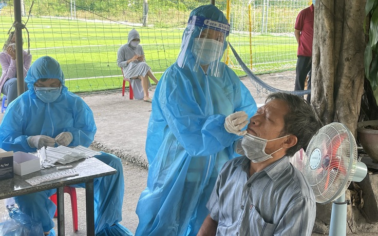 Khánh Hòa đặt mua 700.000 liều vắc xin Nanocovax để tiêm miễn phí cho người dân