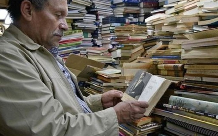 'Chúa tể của những quyển sách' lập thư viện miễn phí cho mọi người