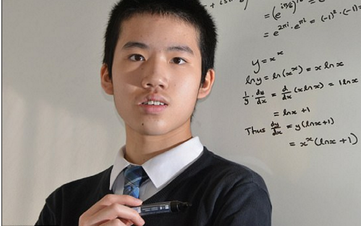 Thần đồng toán học Scotland 13 tuổi đã học thạc sĩ