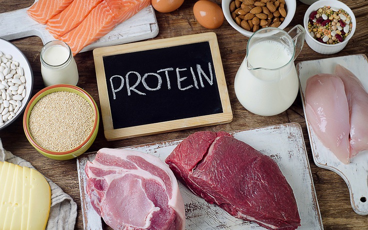 Lượng protein cơ thể cần để tăng trưởng cơ bắp dù giảm cân