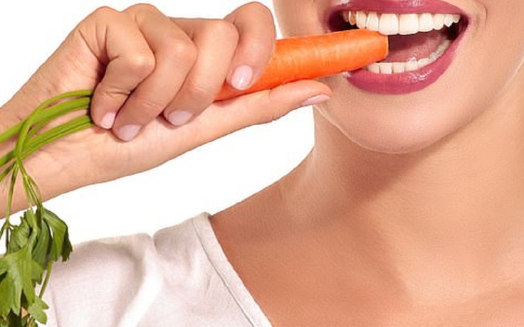 Điều gì xảy ra nếu bạn ăn cà rốt mỗi ngày?