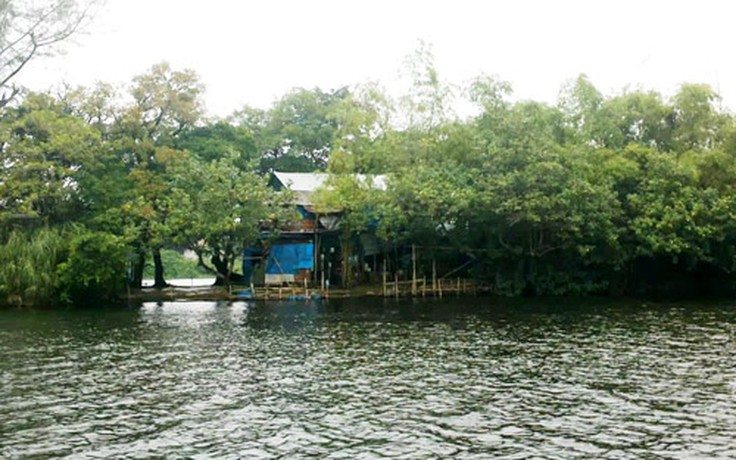 Ốc đảo giữa sông Hương
