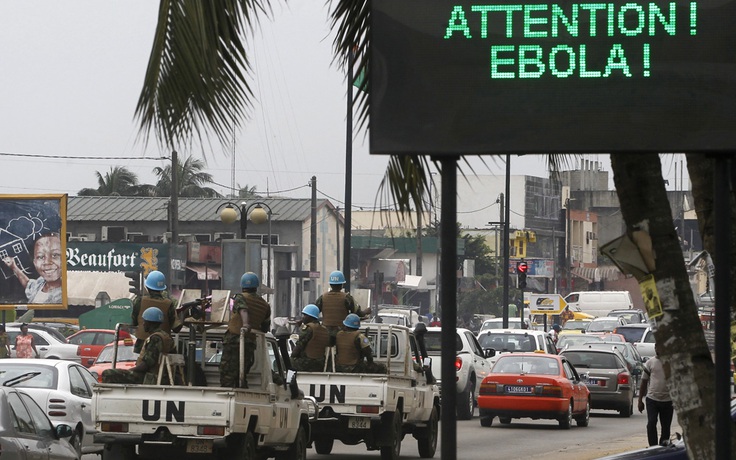 Những người miễn dịch Ebola