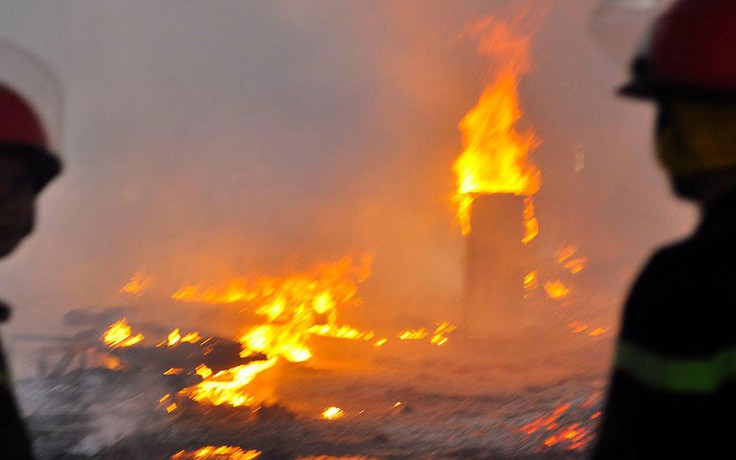 Cháy ở Đồng Nai, công ty gỗ thiệt hại hàng tỉ đồng