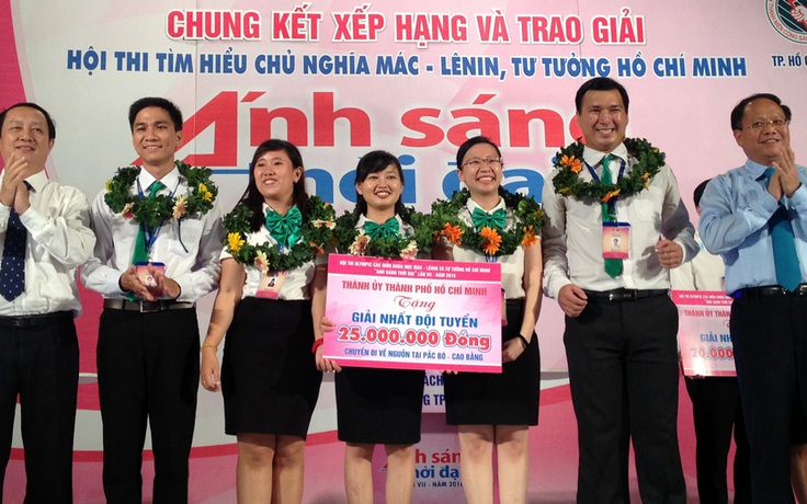 Trường ĐH Khoa học Tự nhiên TP.HCM đoạt giải nhất hội thi Ánh sáng thời đại