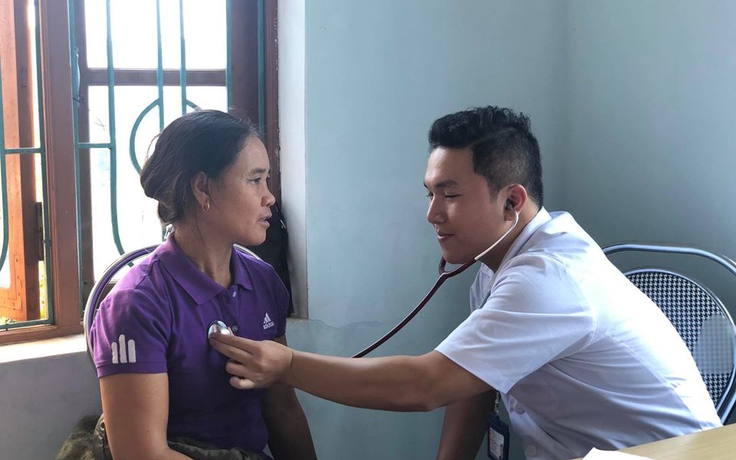 Ngày Thầy thuốc Việt Nam: Bác sĩ 9X chia sẻ trải nghiệm ở huyện vùng biên