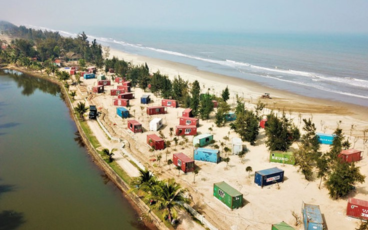 Vụ Dựng nhà nghỉ 'container' trên rừng phòng hộ: UBND huyện bị phê bình