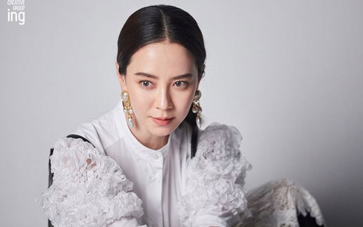 Song Ji Hyo 'Running Man' khoe vẻ đẹp bất chấp thời gian