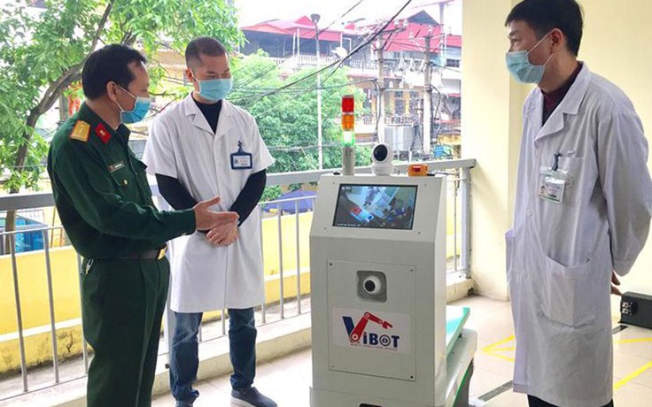 Việt Nam chế tạo thành công robot hỗ trợ cách ly, điều trị Covid-19