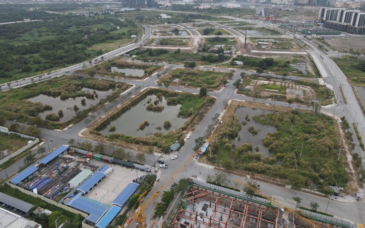 'Choáng' với giá đấu giá đất Thủ Thiêm: 'Thổi' từ dưới đất đến trên sàn