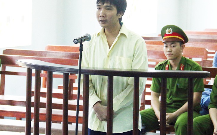 Xét xử phóng viên Thời báo Làng nghề Việt