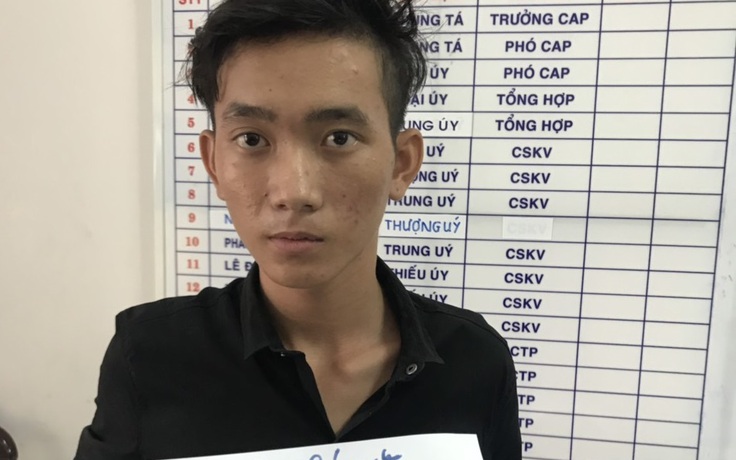 Bắt băng bụi đời chuyên trộm tài sản du khách nước ngoài ở biển Đà Nẵng