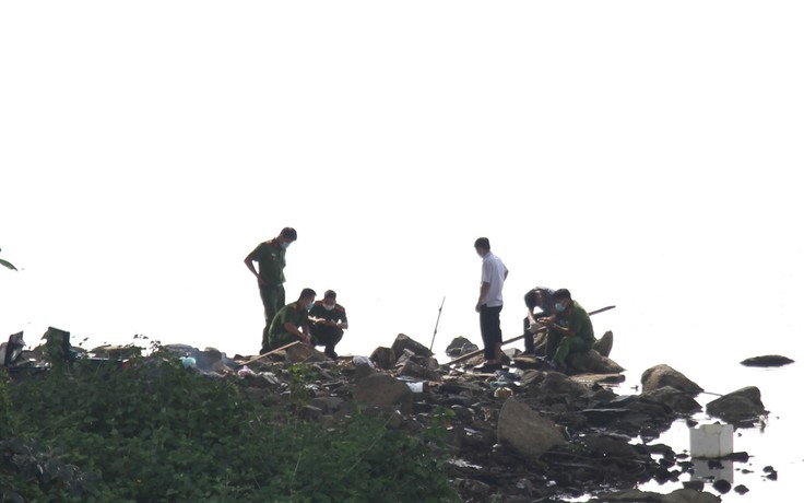 Điều tra vụ phát hiện thi thể bị phân xác trong vali thả trôi sông Hàn