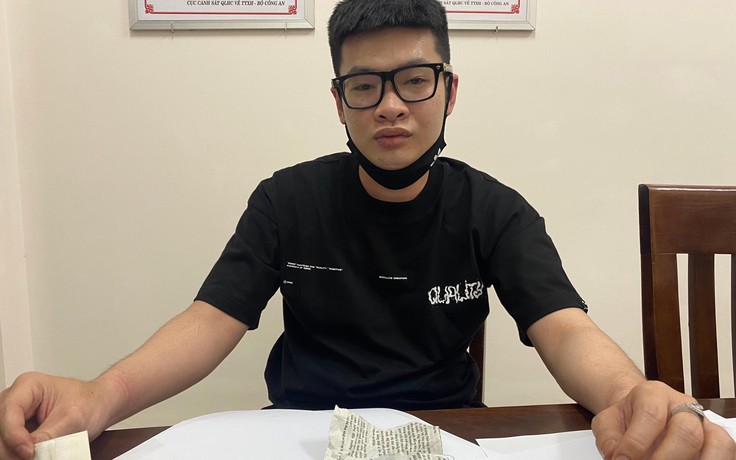 911 Công an Đà Nẵng bắt quả tang quản lý khách sạn mua ma túy ăn mừng mở cửa
