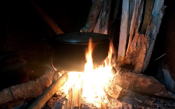 Mẹ ơi, con nhớ nhà!