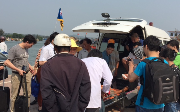 'Tàu lạ' đâm va ở Hoàng Sa khiến ngư dân Việt Nam trọng thương