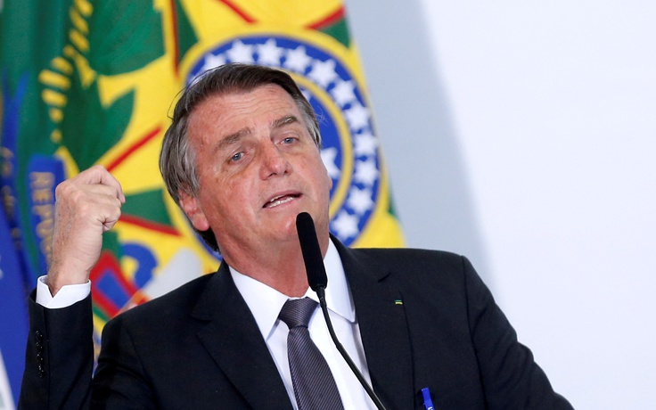 Tổng thống Brazil nhập viện vì nấc cụt liên tục 10 ngày