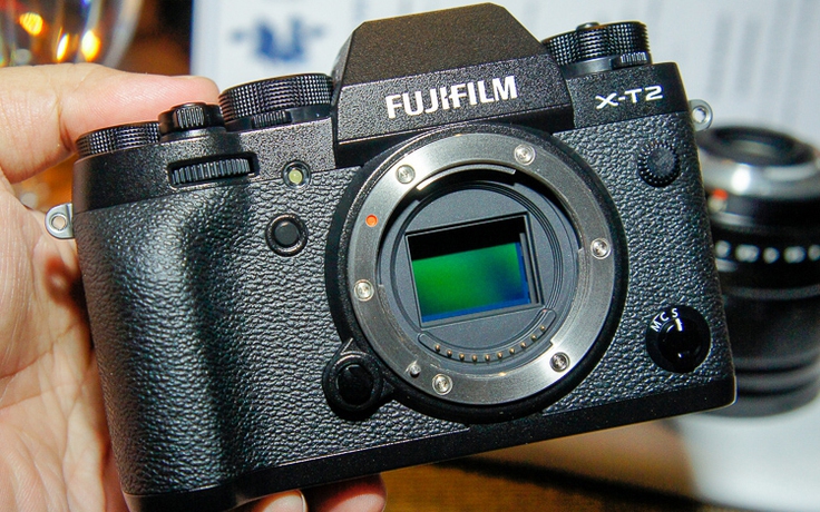 Fujifilm trình làng máy ảnh siêu lấy nét X-T2