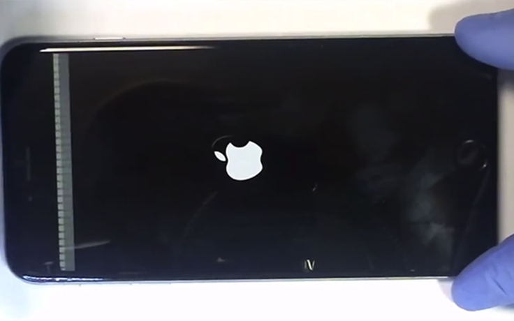 Apple đối diện vụ kiện sự cố 'Touch Diease' trên iPhone 6