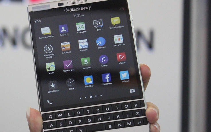 Blackberry Passport Silver Edition giá rẻ xuất hiện tại Việt Nam